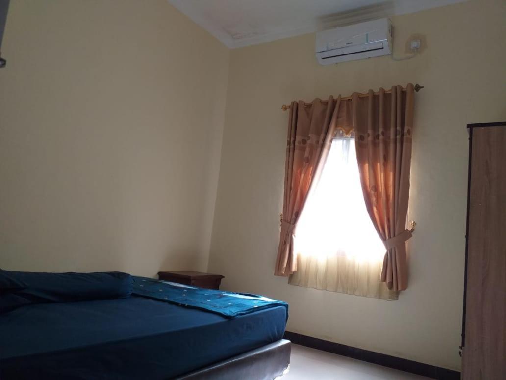 Oemah Sadewa Homestay Cilacap Luaran gambar